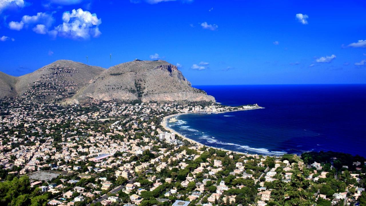 Volturno 106 Bed and Breakfast Palermo Eksteriør billede