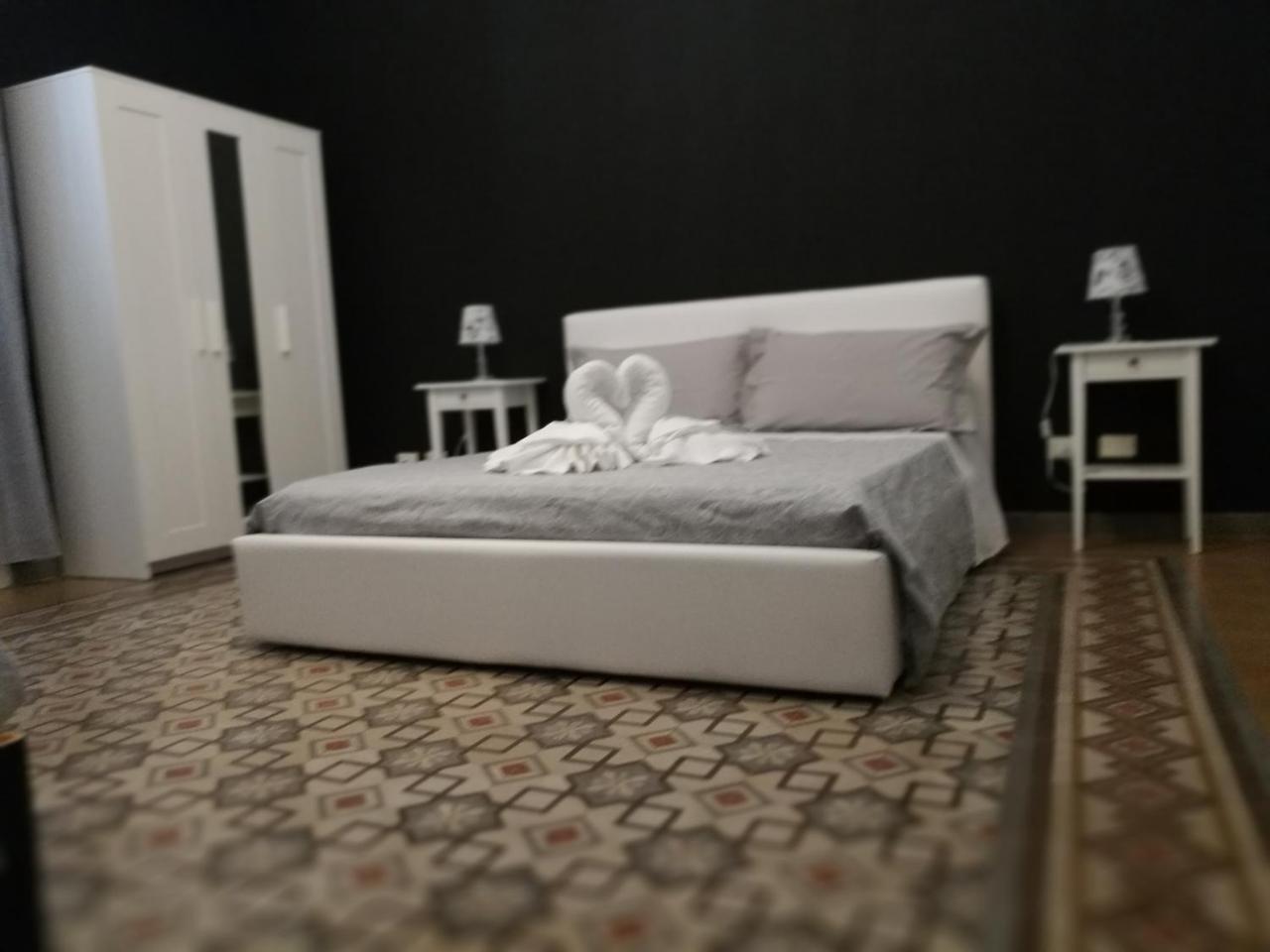 Volturno 106 Bed and Breakfast Palermo Eksteriør billede
